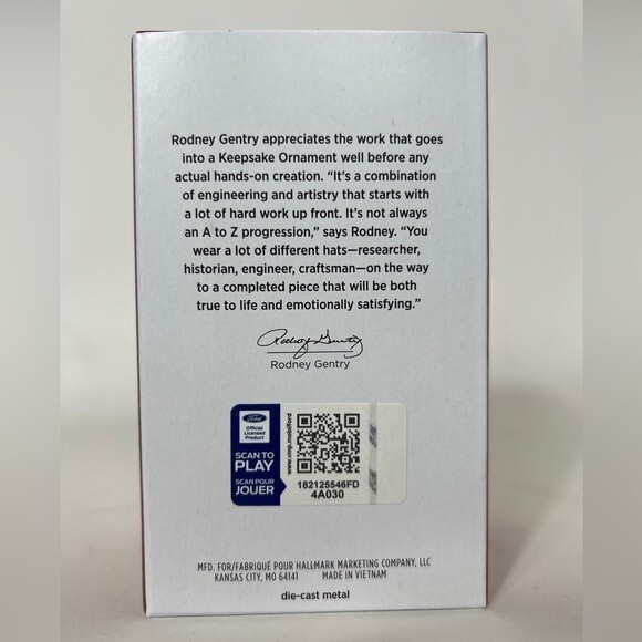 2022 Hallmark Greased Lightning 1948 Ford Deluxe Convertible Grease Ornament - Picture 2 of 5